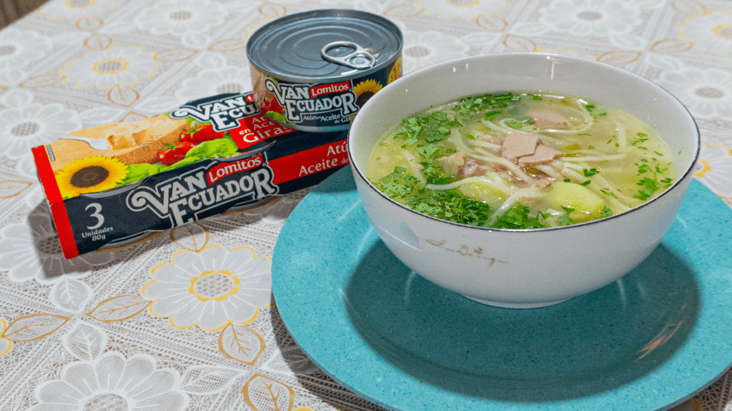 sopa-de-papa-con-atun
